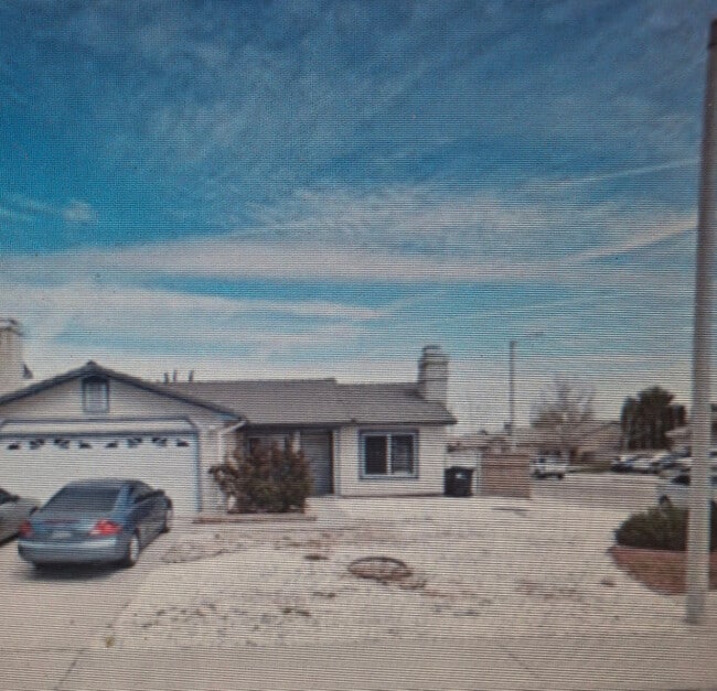 property at 2101 Forry St