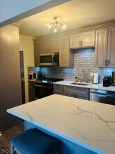 50 Lindsley Rd in Cedar Grove, NJ - Building Photo - Building Photo