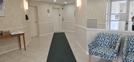 6430 W Berteau Ave in Chicago, IL - Building Photo - Building Photo