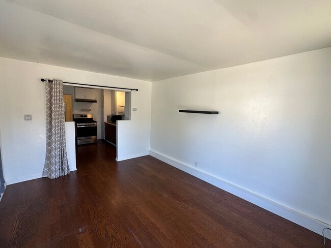 427 C St in Colma, CA - Building Photo - Building Photo