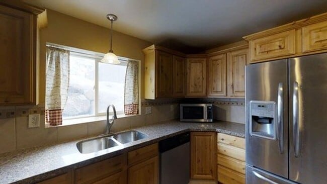 property at 4000 Mount Airey Dr