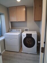 6091 Marvelle Ct in Kearns, UT - Building Photo - Building Photo