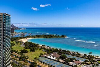 1108 Auahi St in Honolulu, HI - Building Photo - Building Photo