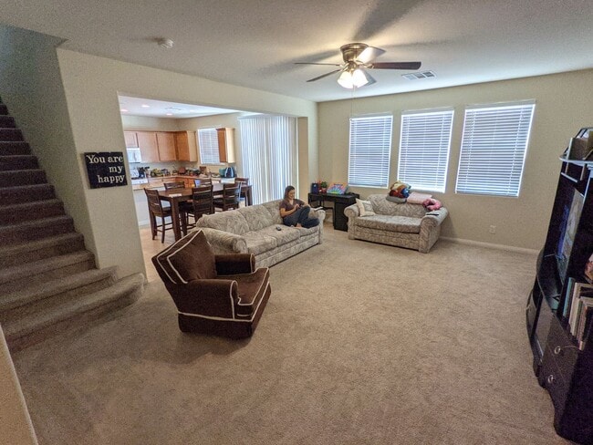 163 White Mule Ave in Las Vegas, NV - Building Photo - Building Photo