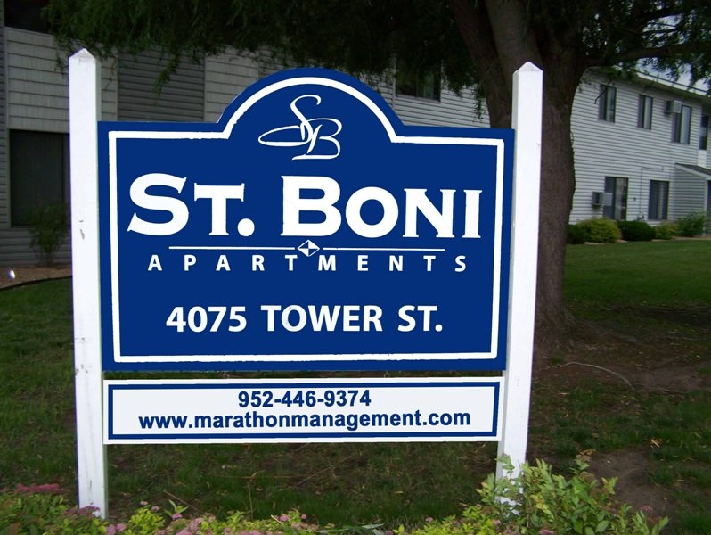 St. Boni Apartments in Saint Bonifacius, MN - Foto de edificio