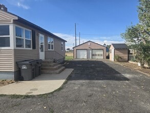 11 Ball Ln in Big Piney, WY - Foto de edificio - Building Photo
