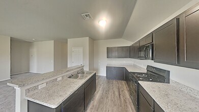 1809 Hannah Ln in Oklahoma City, OK - Building Photo - Building Photo