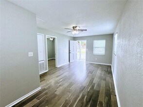 2878 26th Ave N in St. Petersburg, FL - Building Photo - Building Photo