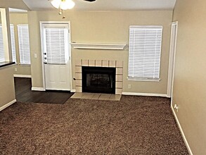 351 Bailey Loop in Kyle, TX - Building Photo - Building Photo