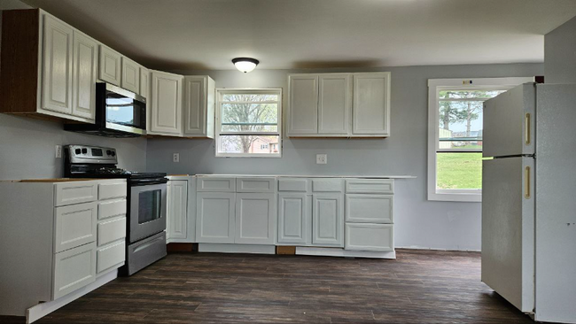 2314 N Penryn Rd in Manheim, PA - Building Photo - Building Photo