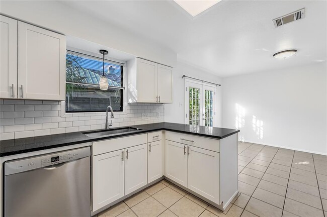 1506 Pease Rd in Austin, TX - Building Photo - Building Photo