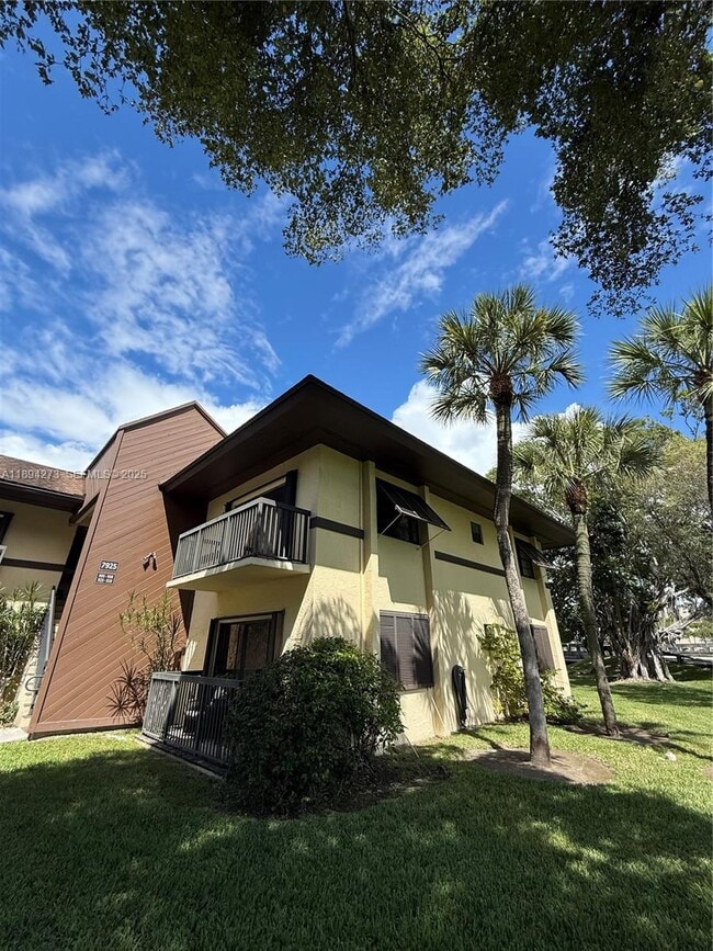 property at 7925 SW 86th St