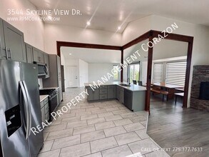 3544 Skyline View Dr in Reno, NV - Building Photo - Building Photo
