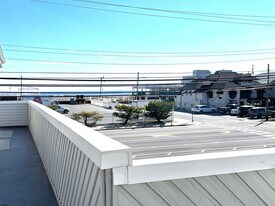 9105 Atlantic Ave in Margate City, NJ - Building Photo