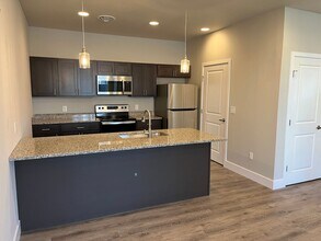 81 S Third St-Unit -f25917e6-4ce0-11ee-b85d-0a37702c7708 in Mount Wolf, PA - Building Photo - Building Photo
