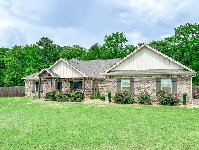 211 Dwelling Pl in Caledonia, MS - Building Photo - Building Photo