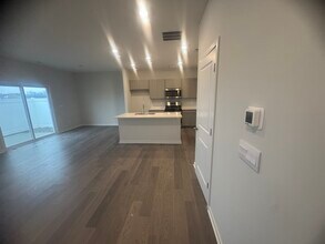 6296 Marinelli Dr S in Columbus, OH - Building Photo - Building Photo