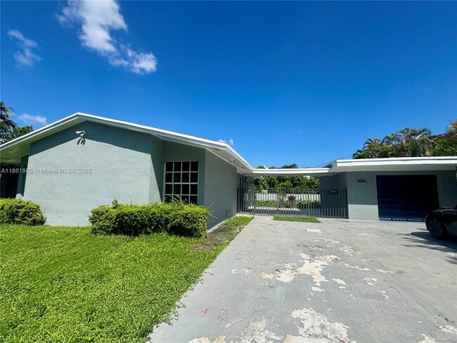 property at 3420 SW 125th Ct