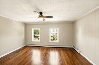 32 Jackson St in Woonsocket, RI - Building Photo - Building Photo
