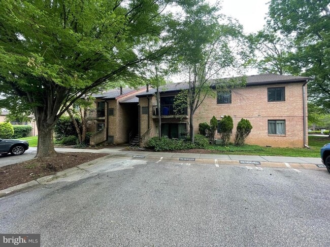property at 62 Le Forge Ct