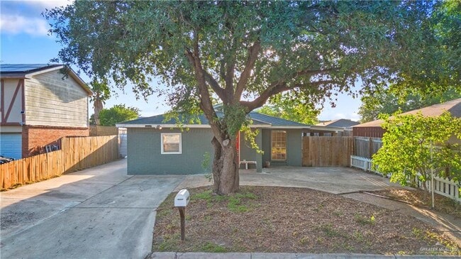 2721 N 26th St in McAllen, TX - Building Photo - Building Photo
