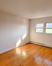 1609 74th St, Unit 2 in North Bergen, NJ - Building Photo - Building Photo