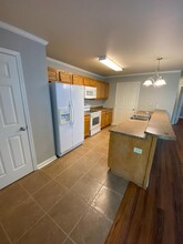 327 Guidry Rd-Unit -106D in Lafayette, LA - Building Photo - Building Photo