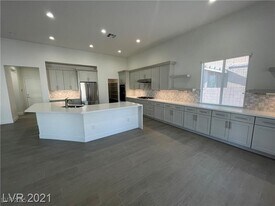 6632 Rashelda Ct in Las Vegas, NV - Building Photo