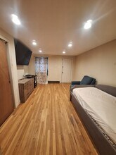 333 Pacific Ave, Unit 1 in Jersey City, NJ - Building Photo - Building Photo