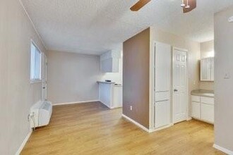 400 W 34th St in Austin, TX - Foto de edificio - Building Photo