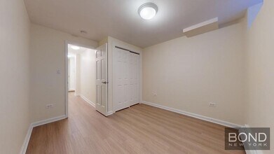 150 E 84th St in New York, NY - Building Photo - Building Photo