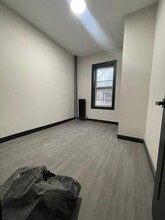 125 Wegman Pky in Jersey City, NJ - Foto de edificio - Building Photo