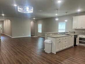 2601 Mission St in Fort Worth, TX - Building Photo - Building Photo