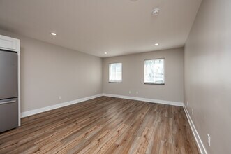 Auburn West Apartments in Indianapolis, IN - Foto de edificio - Interior Photo