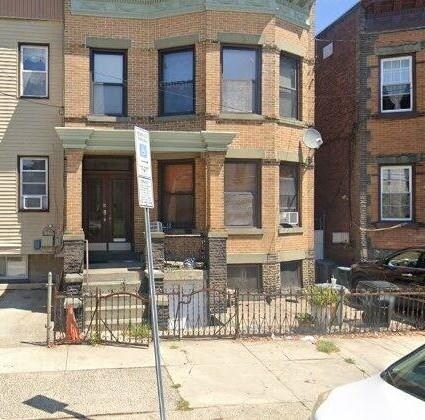 property at 32 Irving St