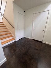 323 Sydnor St in Houston, TX - Building Photo - Building Photo