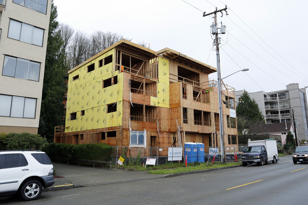 1205 Harbor in Seattle, WA - Building Photo