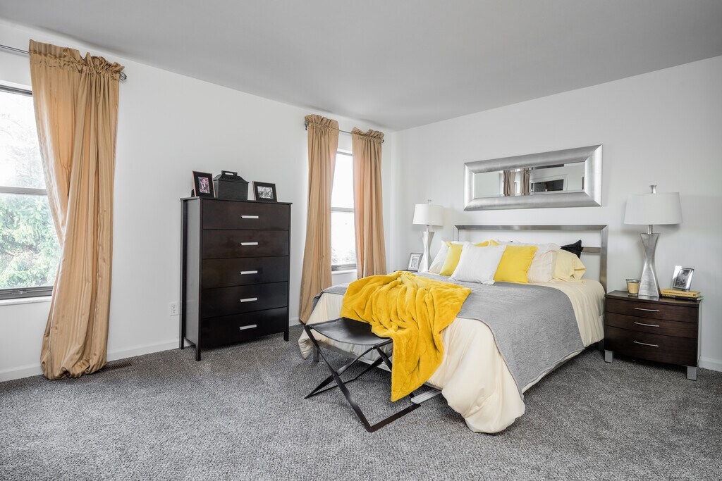 Chesterfield Village Townhomes in Chesterfield, MO