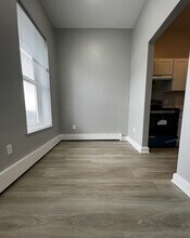 130 Warren St, Unit 3 in Boston, MA - Building Photo - Building Photo