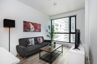 1383 Av. Argyle in Montréal, QC - Building Photo