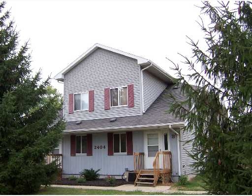 2404-2406 Aurelius Rd in Holt, MI - Building Photo - Building Photo