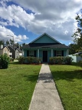 7 Castello Ave in Savannah, GA - Building Photo - Building Photo