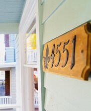 4551 4th Ave NE in Seattle, WA - Building Photo - Building Photo