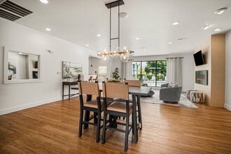 Aventura at Richmond in St. Peters, MO - Building Photo - Building Photo