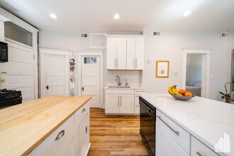 1037 S Racine Ave in Chicago, IL - Building Photo - Building Photo