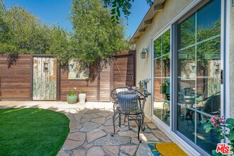 777 El Medio Ave in Los Angeles, CA - Building Photo - Building Photo