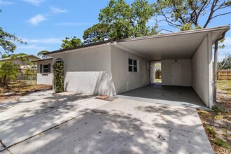 4087 Vana Dr in Sarasota, FL - Building Photo - Building Photo