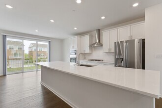 2954 Reflection Dr in Naperville, IL - Building Photo - Building Photo