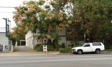 5146 Coldwater Canyon Ave in Sherman Oaks, CA - Building Photo - Building Photo