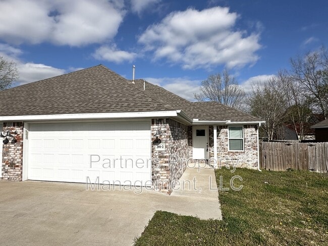 property at 201 Hindman Dr